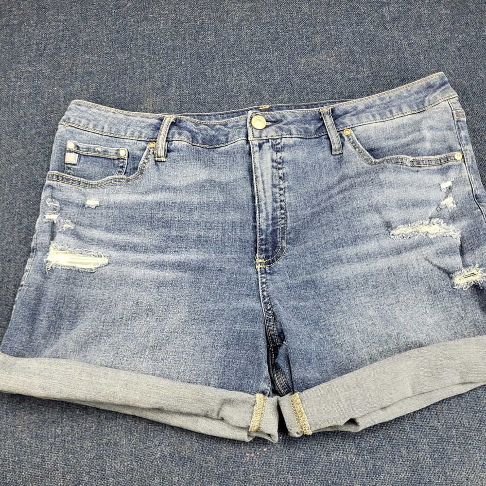 Seven7 Womens Relaxed Bermuda Distressed Denim Shorts Med Wash Blue Sz 16 Cutoff - Picture 1 of 11